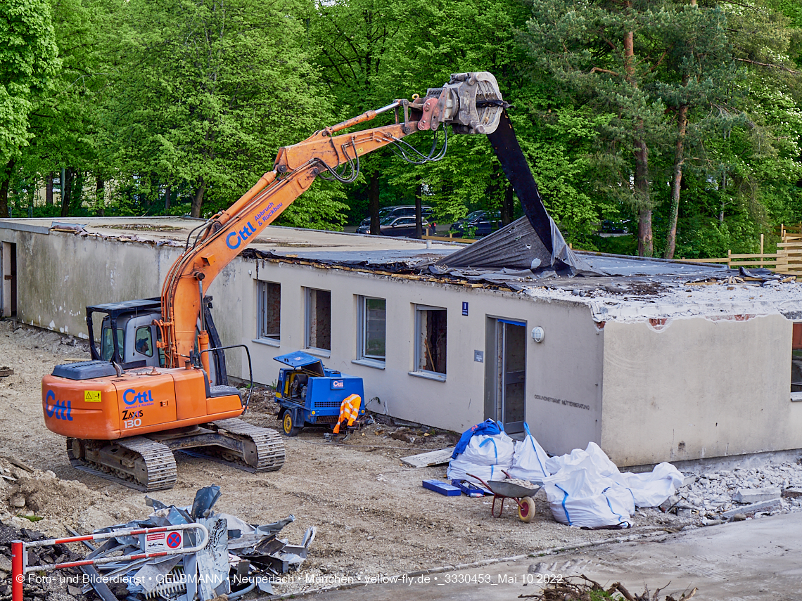 10.05.2022 - Baustelle am Haus für Kinder in Neuperlach